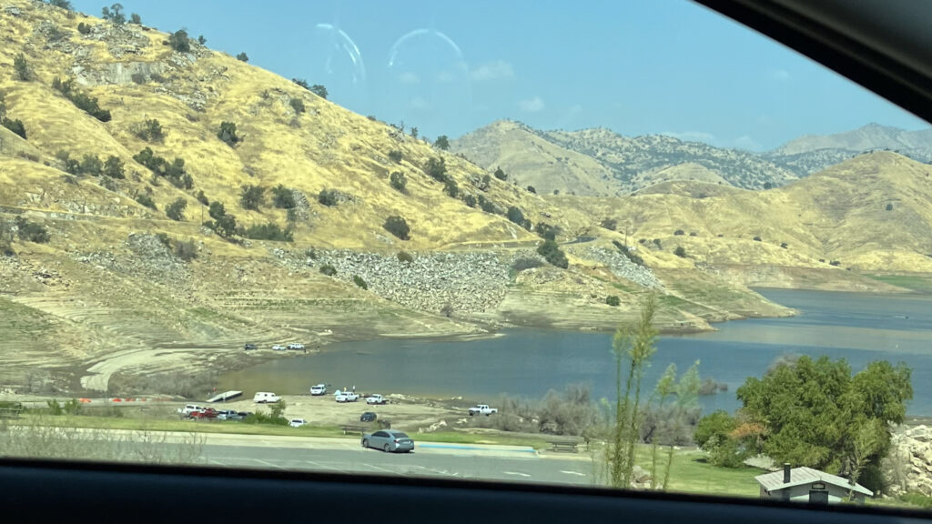 Lake Kaweah on the drive to Sequoia National Park from Barstow.