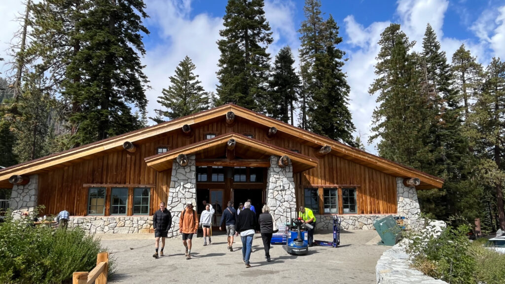 Glacier Point Gift Shop and Snack Stand in Yosemite National Park