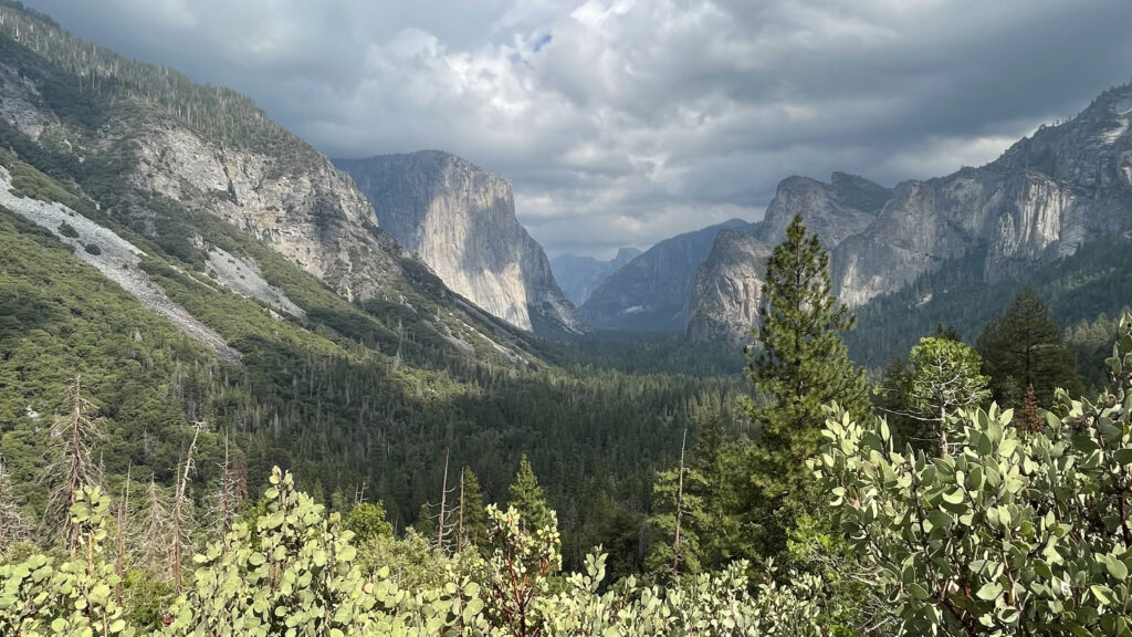 Tunnel View at Yosemite National Park