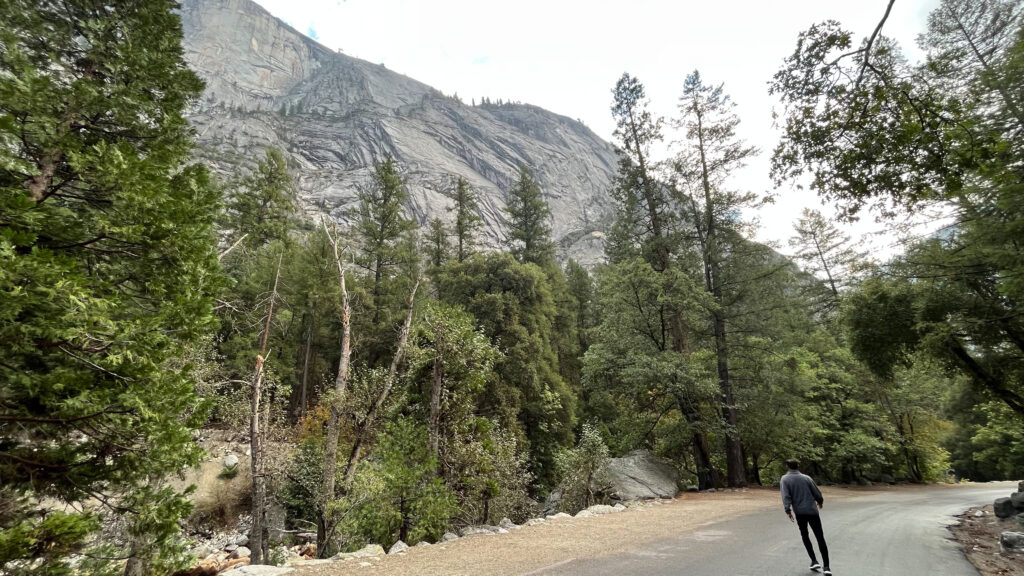 Mirror Lake Trail in Yosemite Valley in Yosemite National Park