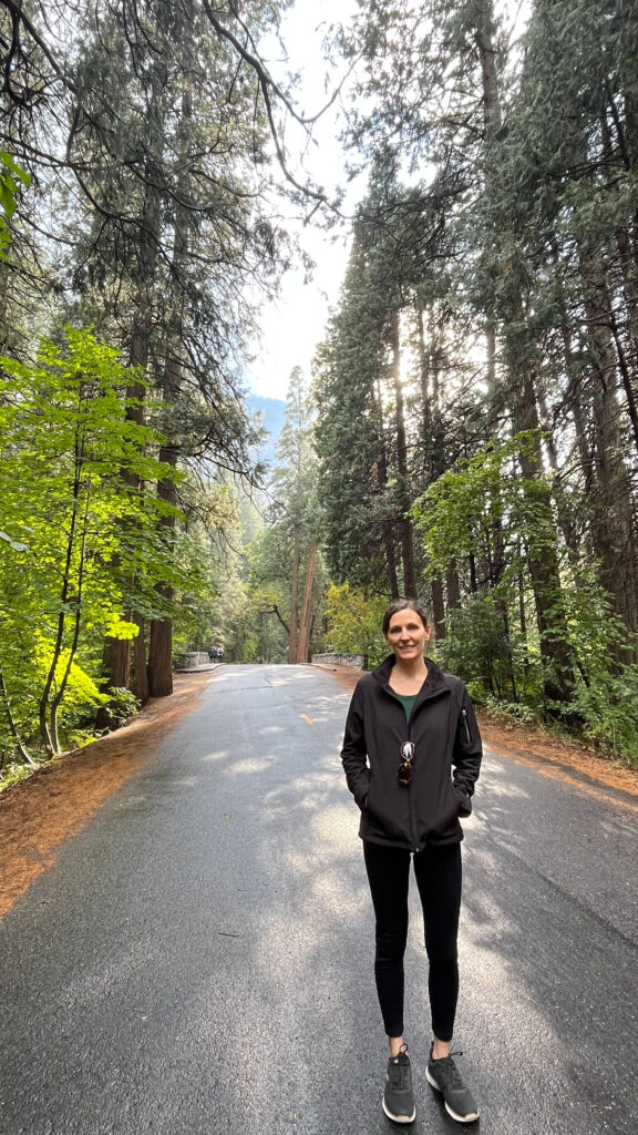 Mirror Lake Trail in Yosemite Valley in Yosemite National Park