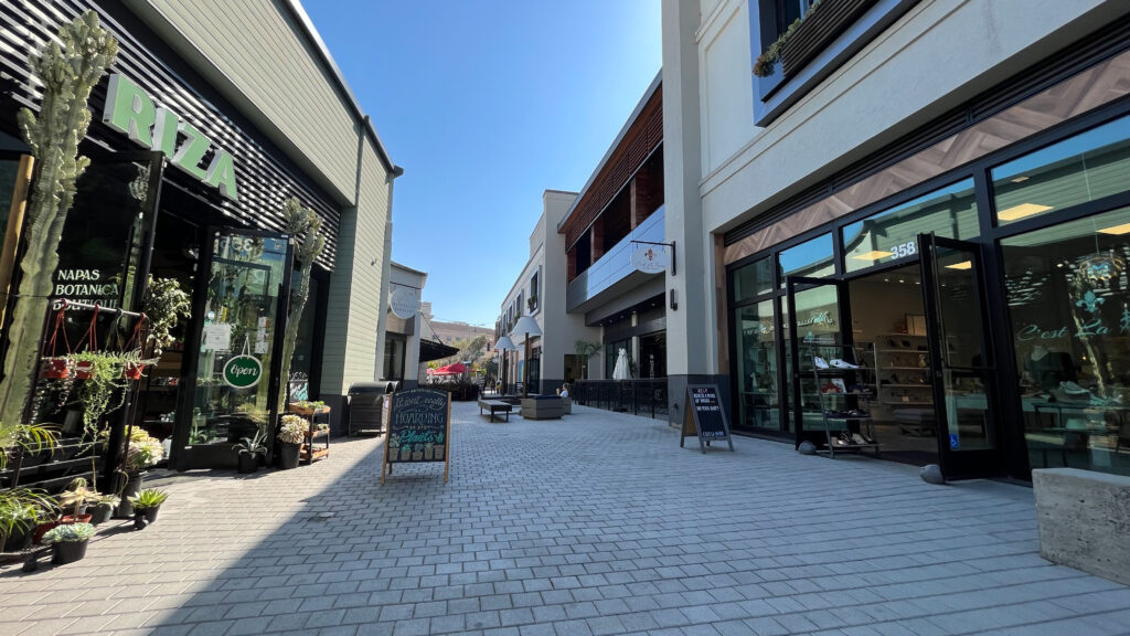 The shopping center where the Napa Valley Welcome Center is located