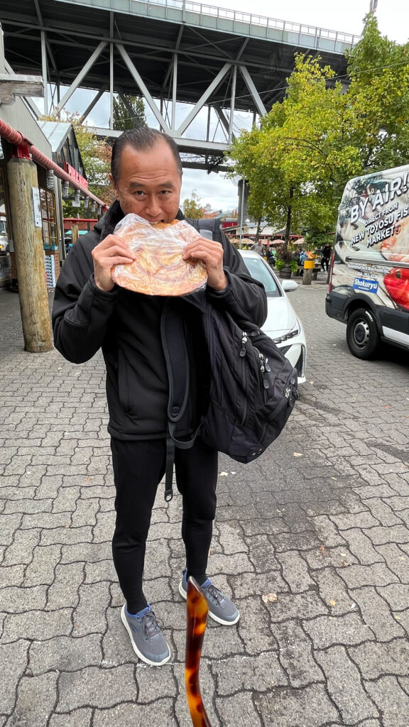 While walking around Granville Island we enjoyed taking bites of our tasty Cinnamon Record from Stuart's Bakery located inside Granville Island Public Market in Vancouver, BC, Canada