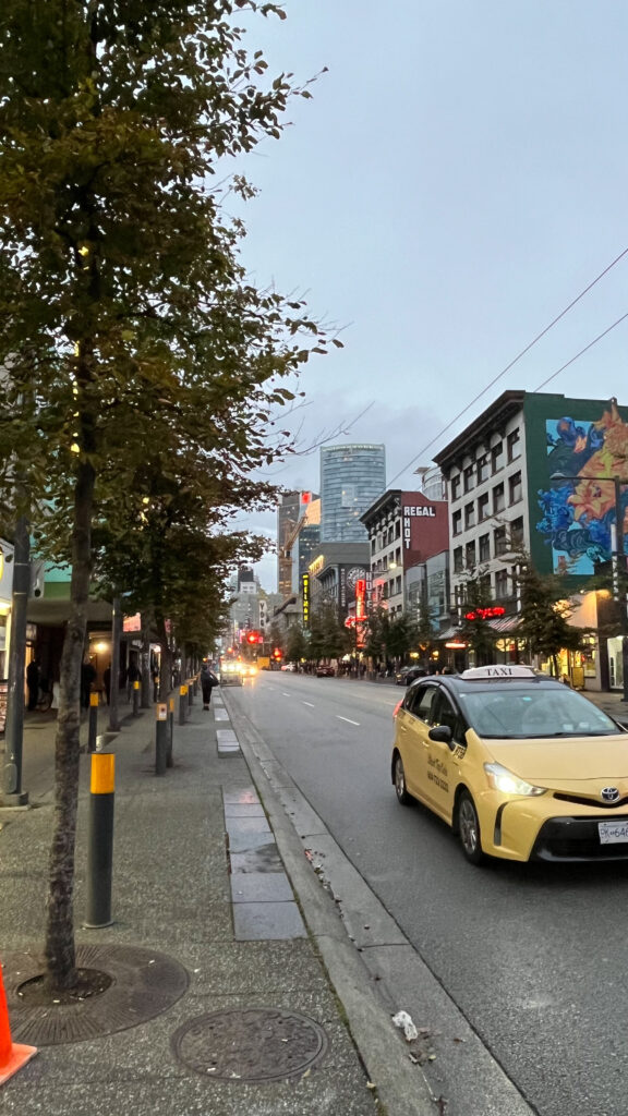 Walking northeast on Granville Street (Vancouver, BC, Canada)