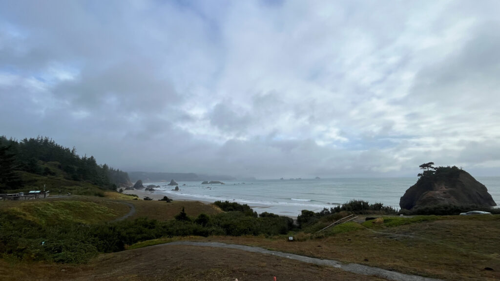 A scenic overlook in Port Orford, OR with a view of the Oregon Coastline and the North Pacific Ocean