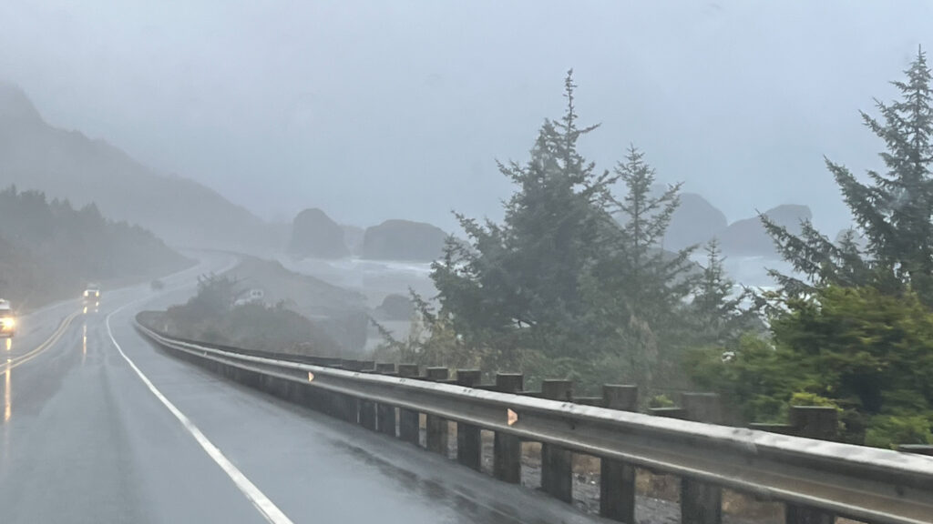 Back on the coast. Up ahead is an overlook for Myers Beach, Oregon