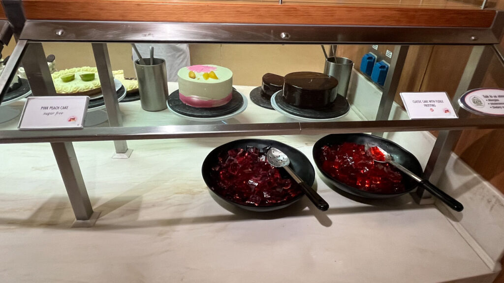 Desserts at Sweet Spot at the Lido Marketplace lunch buffet