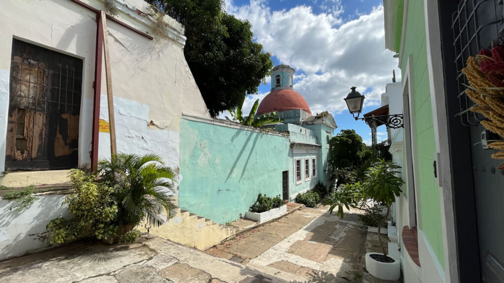 Walking around San Juan, Puerto Rico near Casa Blanca